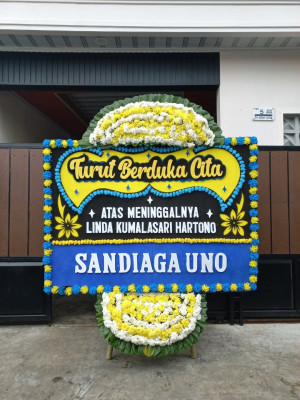 Papan Bunga Duka di Pulau Hanaut